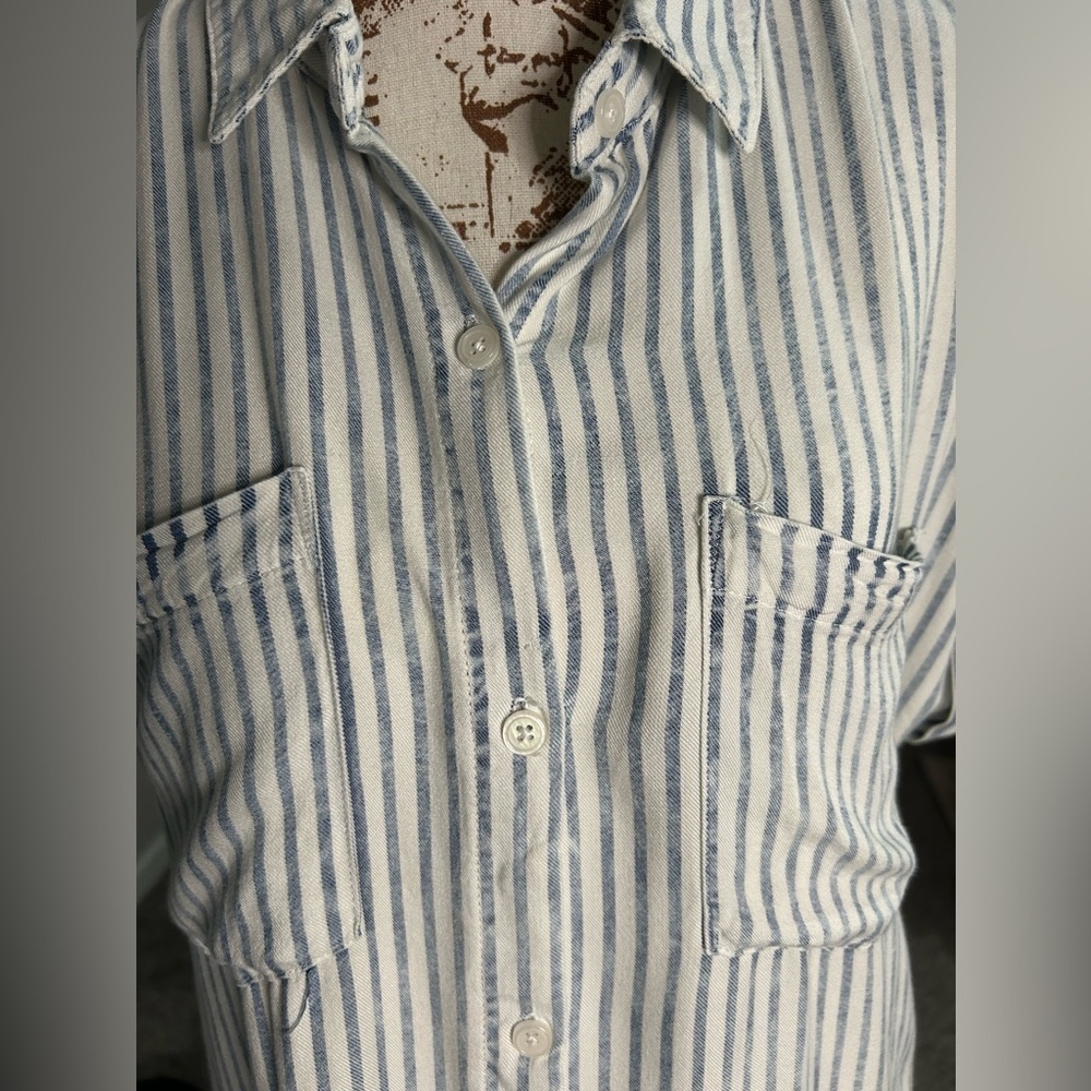 5/$25 Thread & Supply 100% rayon button up faded striped dress size large - Picture 5 of 12